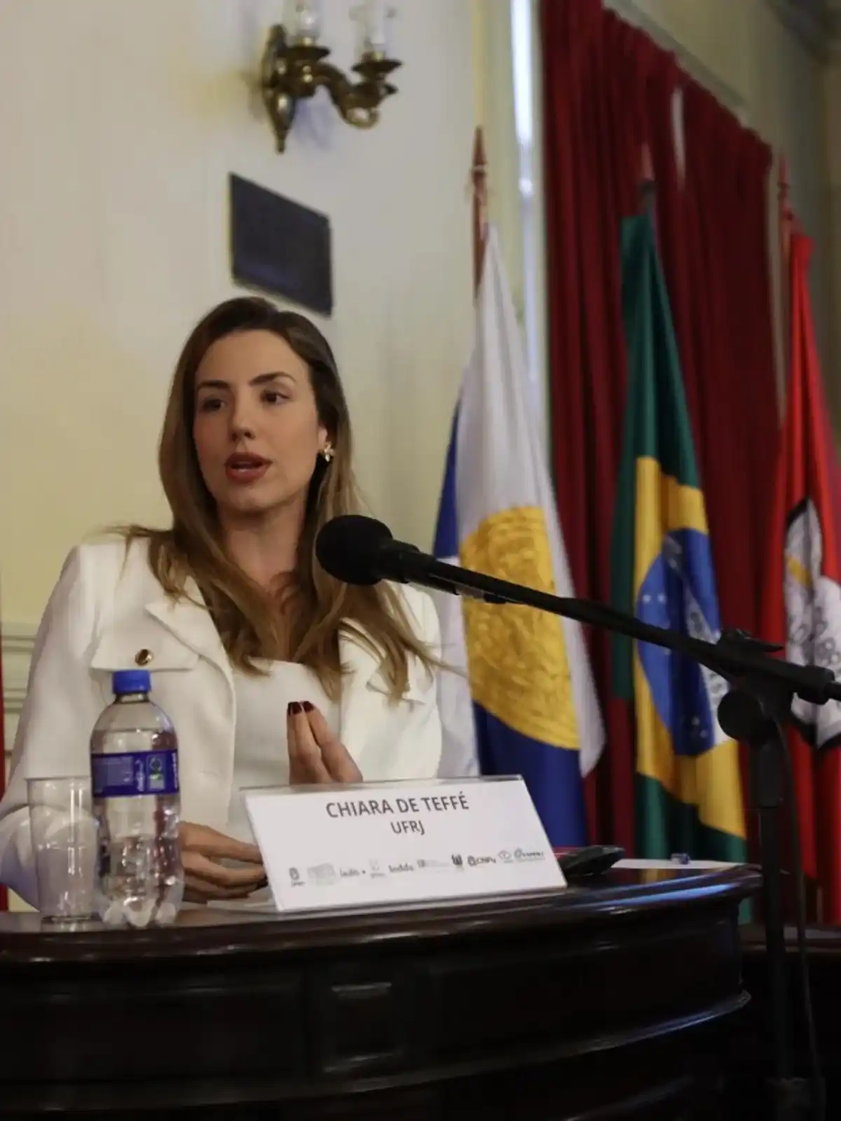 Para Chiara de Teffé, dados de agendamento podem revelar informações de saúde e receber proteção reforçada pela LGPD